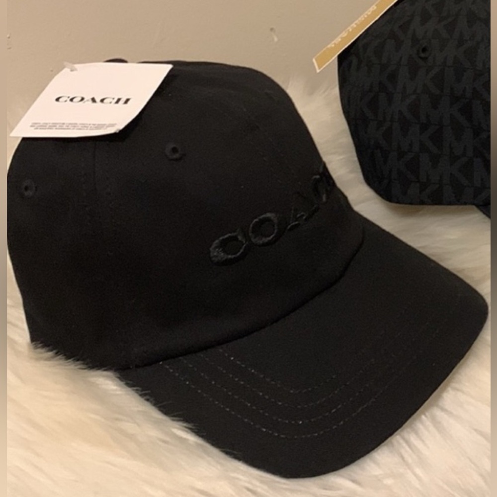 Coach Embroidered wonens baseball Cap NWT retail: $75